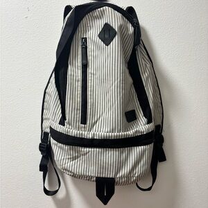 Nike Cheyenne vapor running, Classic Black and White Striped Backpack vintage